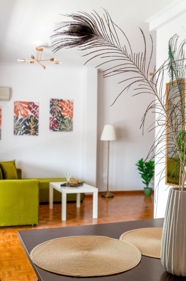Penthouse 2Bd Apartment In The Heart Of Koukaki Athens Ngoại thất bức ảnh